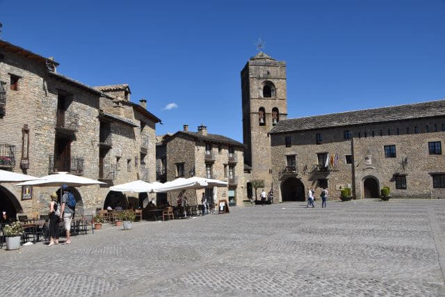 Ainsa - Mooiste dorp Spaanse Pyreneeën