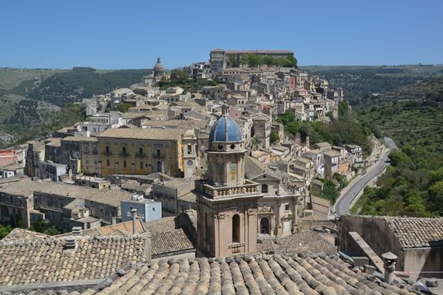 Uitzicht vanaf Via Scala Ragusa - Sicilië bezienswaardigheden